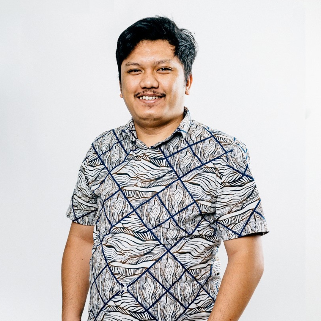 Zheta Gagarin Malau S.Ak. CTT konsultan pajak dan akuntansi bantupajak.id
